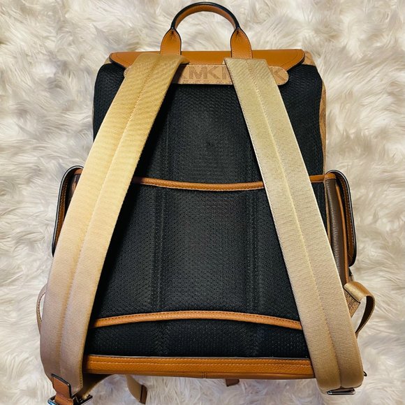 MICHAEL KORS UTILITY RUCKSACK LEATHER BACKPACK - Picture 5 of 10